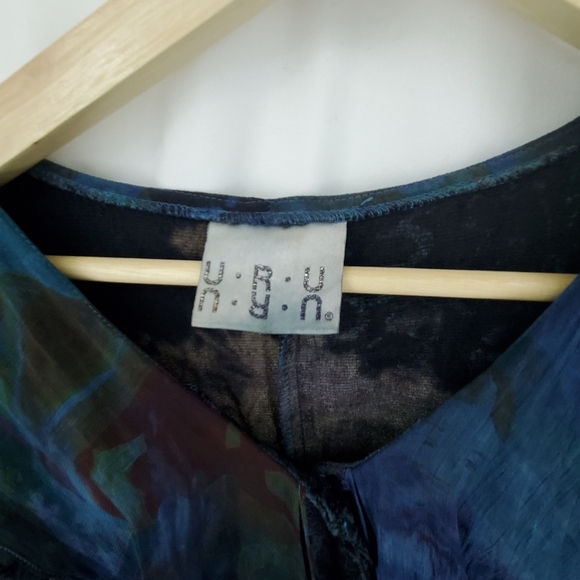 VELVET AND LACE FLORAL VINTAGE DRESS - Picture 4 of 7